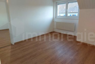 Schöne 4,5-Zimmer-Wohnung im 2. Stock