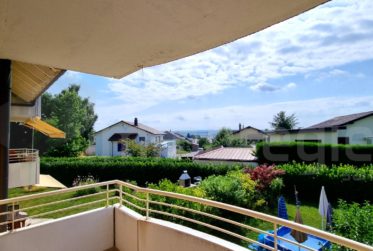 Spacieux et lumineux appartement de 4,5 pièces dans un cadre verdoyant et calme