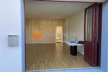 Beau local commercial/atelier de 80 m² à Servion (VD), à 10 min de Lausanne