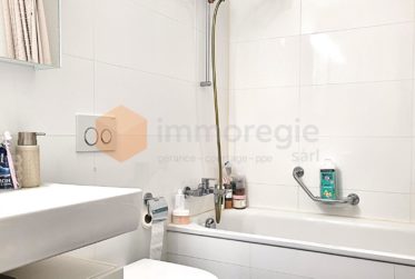 Tout INCLUS !Très bel appartement 3,5 pièces avec place de parc intérieure et charges comprise