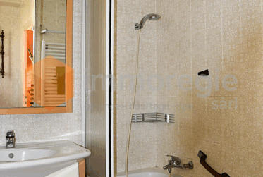 6.5 Rooms Maison, Maison à rénover